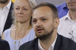 Babić: Posle pada nadstrešnice pitao sam naprednjake - od koga branite zastavu u Novom Sadu?