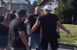 VIDEO PUF: Naprednjaci napali naše članove u Bačkom Petrovcu, neki od njih imali i noževe