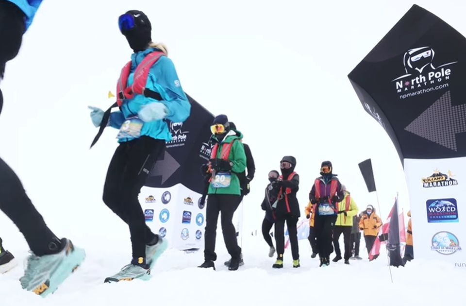 VIDEO: Maratonci trčali po plutajućem morskom ledu na Severnom polu