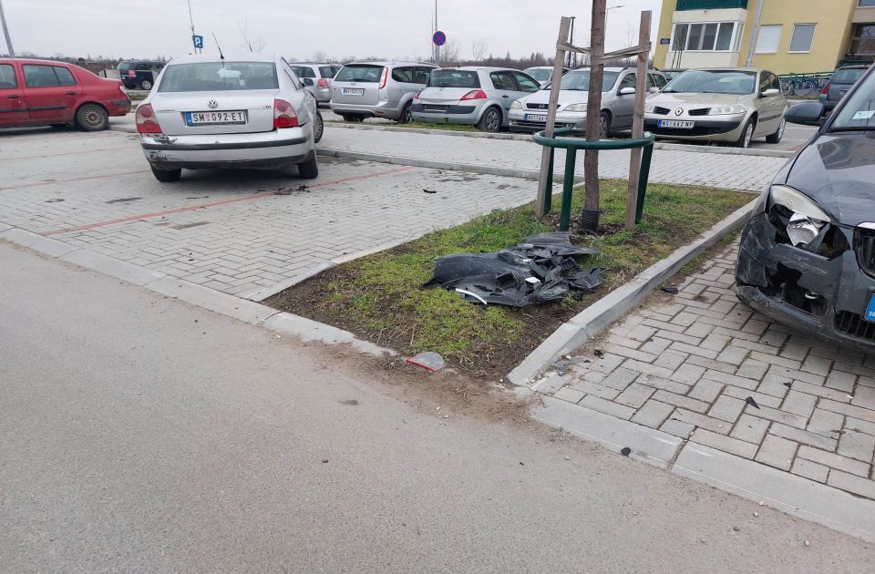 FOTO, VIDEO: "Audijem" oštetili tri vozila na parkingu na Jugovićevu, pa pokušali da pobegnu
