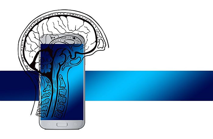 Zavisnost od pametnih telefona menja oblik i veličinu ljudskog mozga