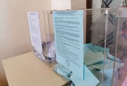 U Rakiti ukradene glasačke kutije, u toku uviđaj policije