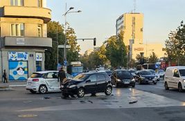 Udesi kod Futoške pijace i u Rumenačkoj: Šta se dešava u saobraćaju u Novom Sadu