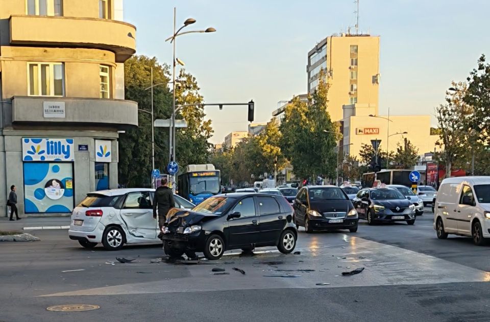 Udesi kod Futoške pijace i u Rumenačkoj: Šta se dešava u saobraćaju u Novom Sadu