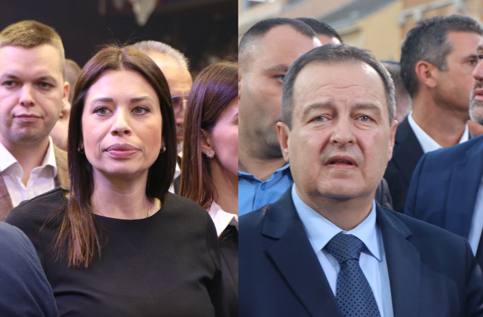 VIDEO: Dačić i Irena Vujović izviždani na svečanosti dečjeg hora "Čarolija"