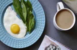 Evo zašto nikada ne bi trebalo jesti jaja uz kafu i obrnuto