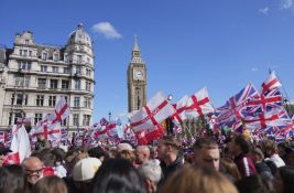 U Londonu održani skupovi desničara i antifašista, devetoro uhapšeno