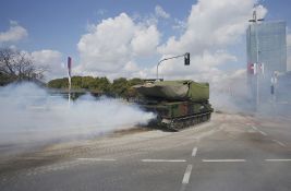  Dok tenkovi uništavaju asfalt pred vojnu paradu: Zaštita postoji, ali je naša vojska ne poseduje