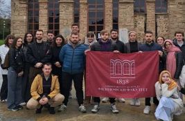 Studenti Filozofskog u blokadi posetili Kosovsku Mitrovicu: Srbi sa Kosova zaboravljeni