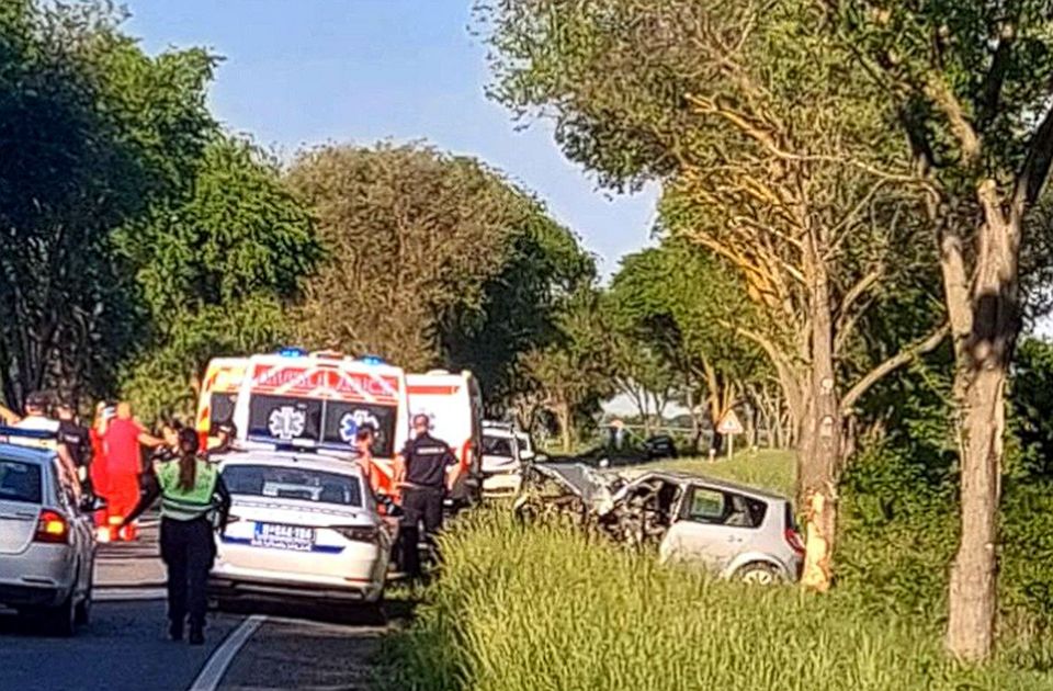 Muškarac nastradao na putu između Sombora i Apatina Muškarac nastradao na putu između Sombora i Apatina