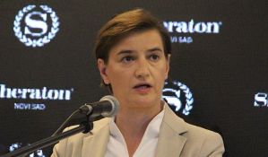 Brnabić: Partijska knjižica nije potrebna za zaposlenje