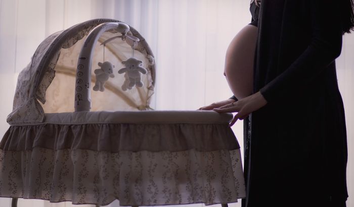 Somborska firma u blokadi ostavila porodilju bez naknade