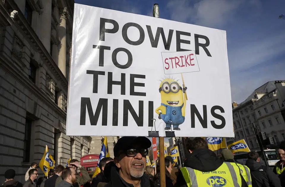 Britaniju danas očekuje najveći štrajk zdravstvenih radnika u istoriji