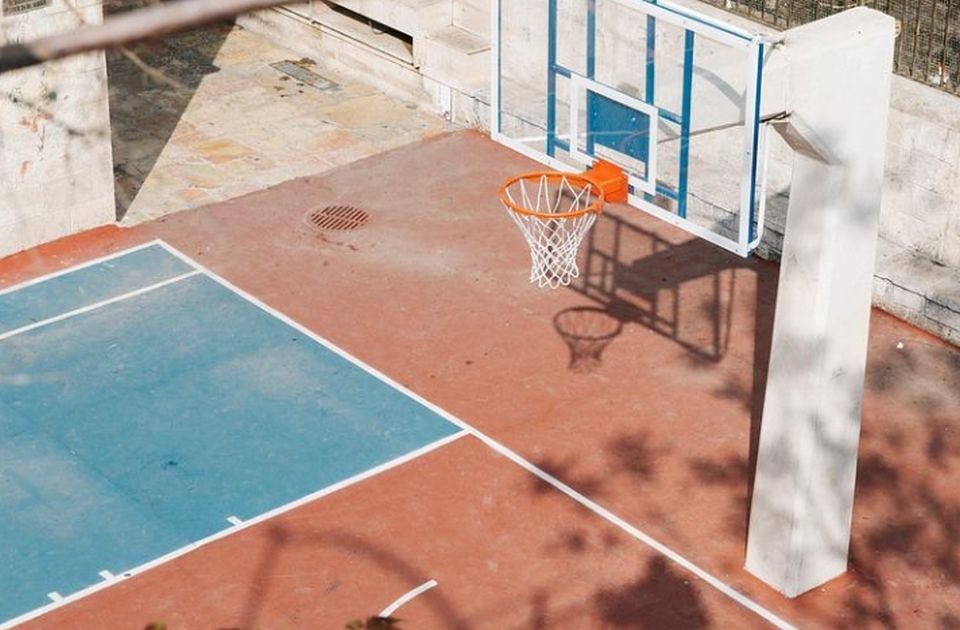Niko neće da izgradi dva basket terena u Novom Sadu, grad izdvaja 10 miliona