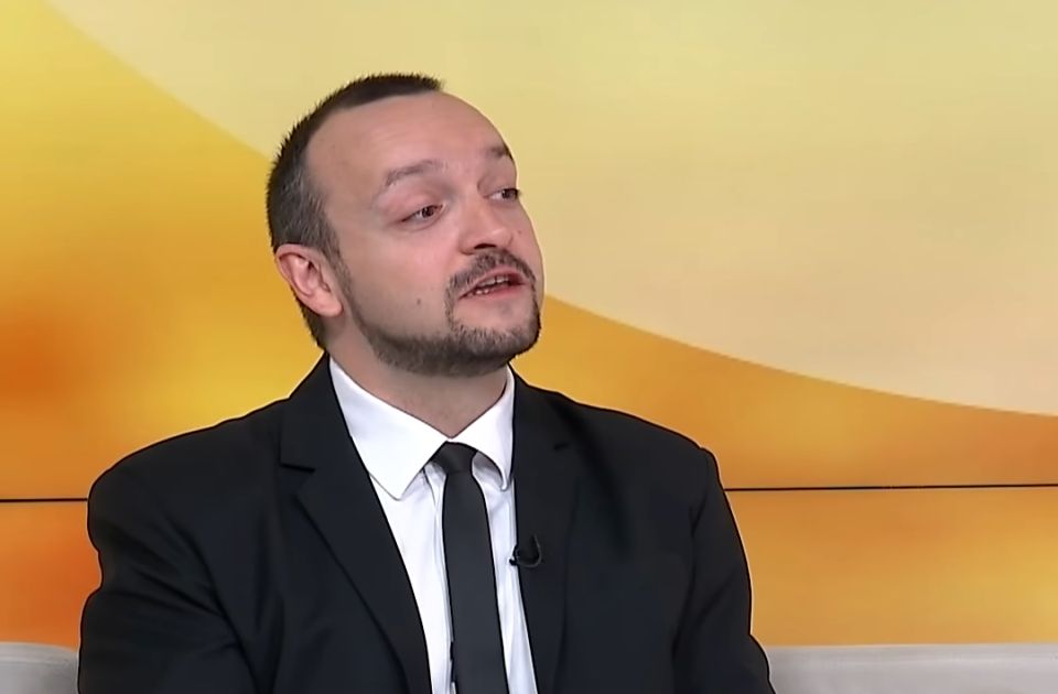 Boban Stojanović: Vučić ušao u igru na sve ili ništa