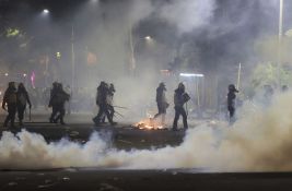 U Indoneziji 20 ljudi nestalo nakon nasilnih protesta