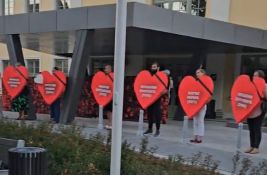 FOTO, VIDEO: I subotički srednjoškolci obeležili deset meseci od pada nadstrešnice u Novom Sadu