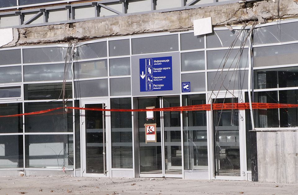 Menadžerka u "Železnicama Srbije" i članovi komisije uhapšeni zbog pada nadstrešnice u Novom Sadu