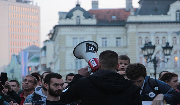 FOTO, VIDEO: Živimo u vremenu Iznoguda - poručeno na protestu "Jedan od pet miliona"