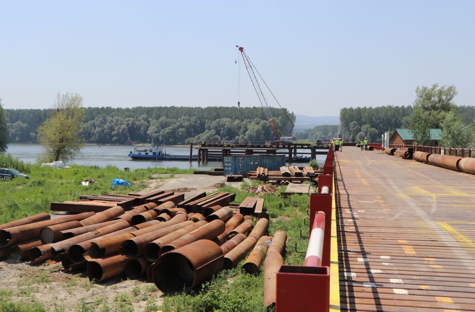 FOTO: Bez roka za gradnju mosta na Fruškogorskom koridoru kod Petrovaradina, vlasti "važan kvalitet"