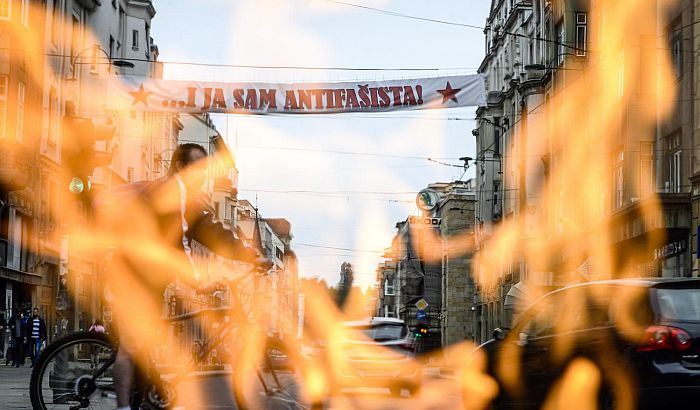 VIDEO: "Bella ciao" i "Mi smo Valter" se orili Sarajevom tokom mise za Blajburg