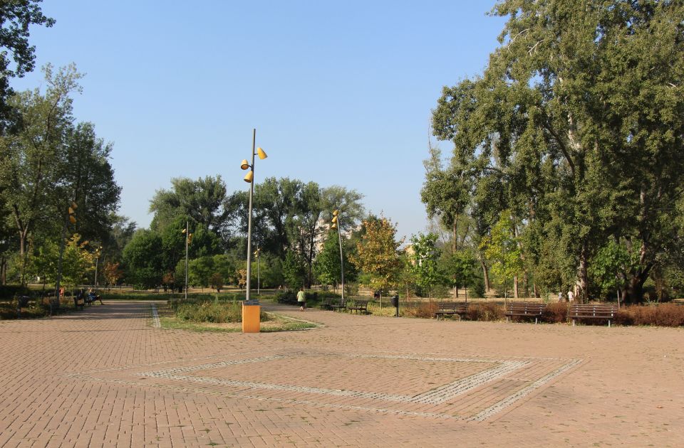 "Sumrak saga" u Limanskom parku: Javno osvetljenje ne funkcioniše, "Stan" radi na otklanjanju kvara