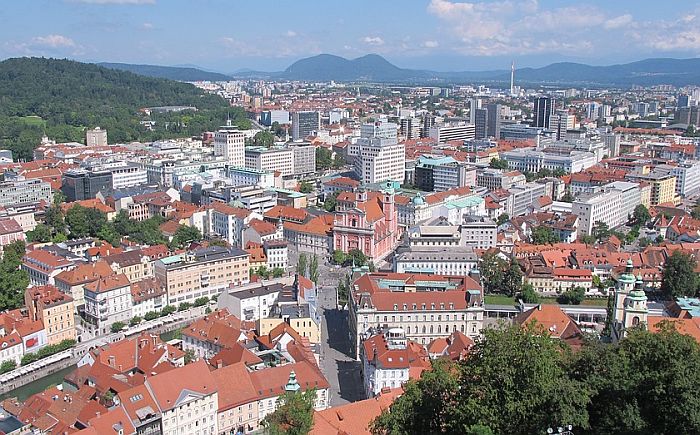 Srbi u Sloveniji će tražiti dvojno državljanstvo i status nacionalne manjine