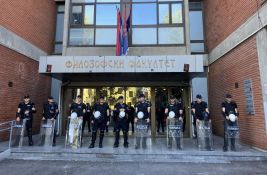 Studenti u blokadi Filozofskog fakulteta pozvali dekana da povuče policiju i omogući održavanje ispita