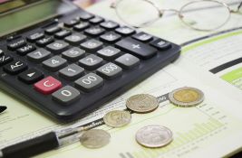 Javni dug Srbije 38,29 milijardi evra, deficit budžeta skoro 23 milijarde dinara