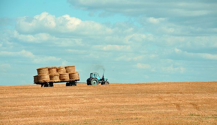 Usvojeno: Produžava se registracija za traktore