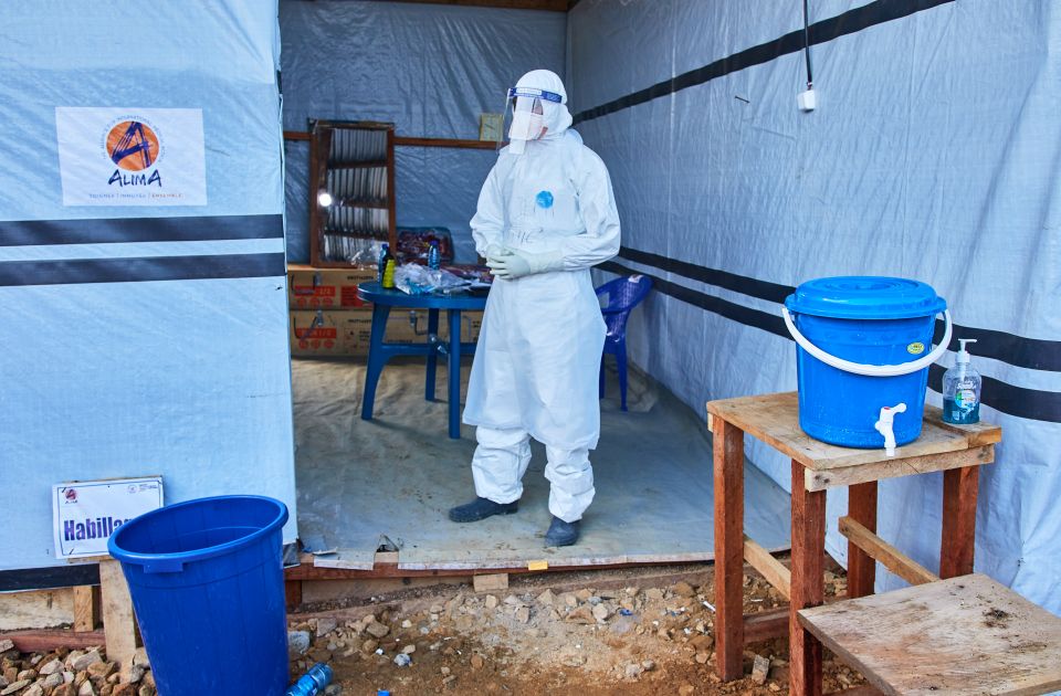 Raste broj preminulih od ebole u ​​Kongu, zdravstveni radnici prete štrajkom