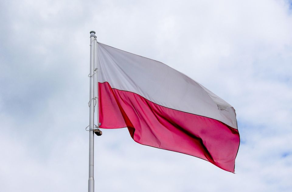 Poljska zatvara granicu s Belorusijom zbog ruskih vojnih vežbi Poljska zatvara granicu s Belorusijom zbog ruskih vojnih vežbi