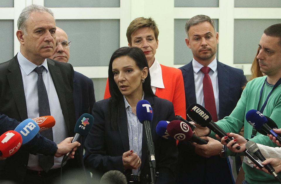 Pregovori opozicije i Brnabić bez rezultata: U petak odluka o učešću na izborima u Beogradu