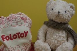 Plišani AI medved decu savetovao kako da koriste šibice i govorio im o fetišima