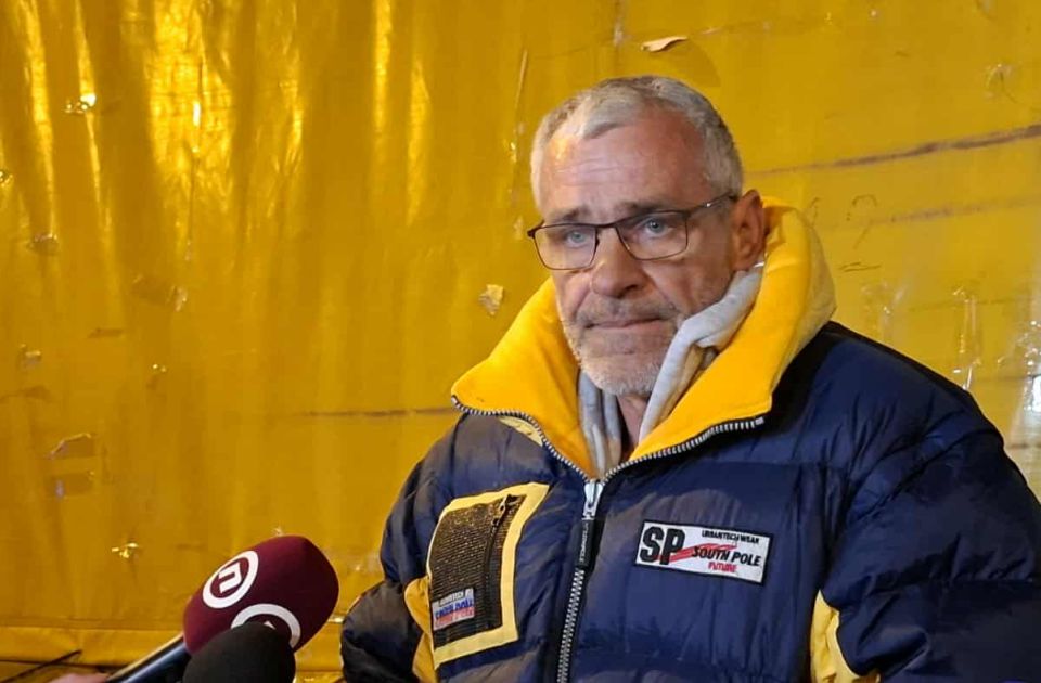 Autoprevoznik Milomir Jaćimović prekinuo štrajk glađu