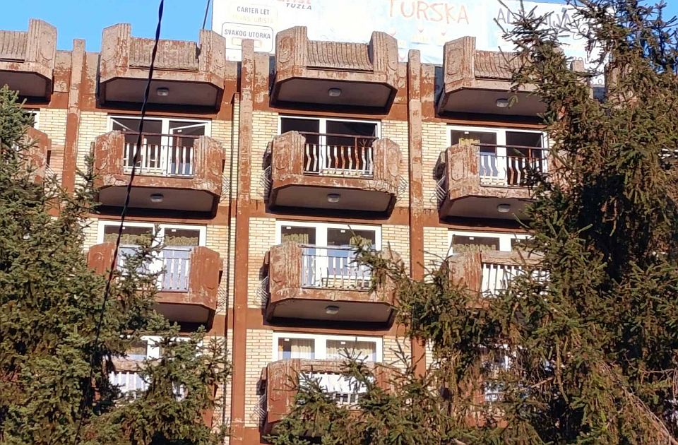 Povećan broj stradalih u nedavnom požaru u Domu penzionera u Tuzli - preminule još dve osobe