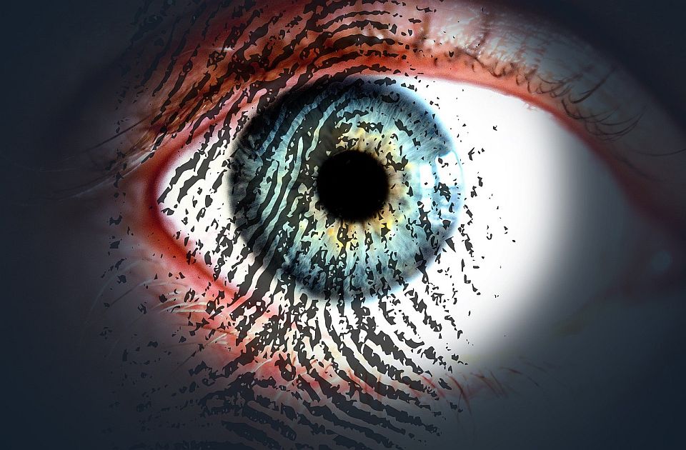 Španski sud zabranio Worldcoin: Više ne smeju ljudima da ljudima skeniraju oko