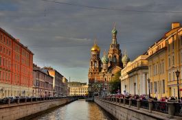 Ukrajinski parlament glasao za zabranu Pravoslavne crkve povezane s Moskvom 