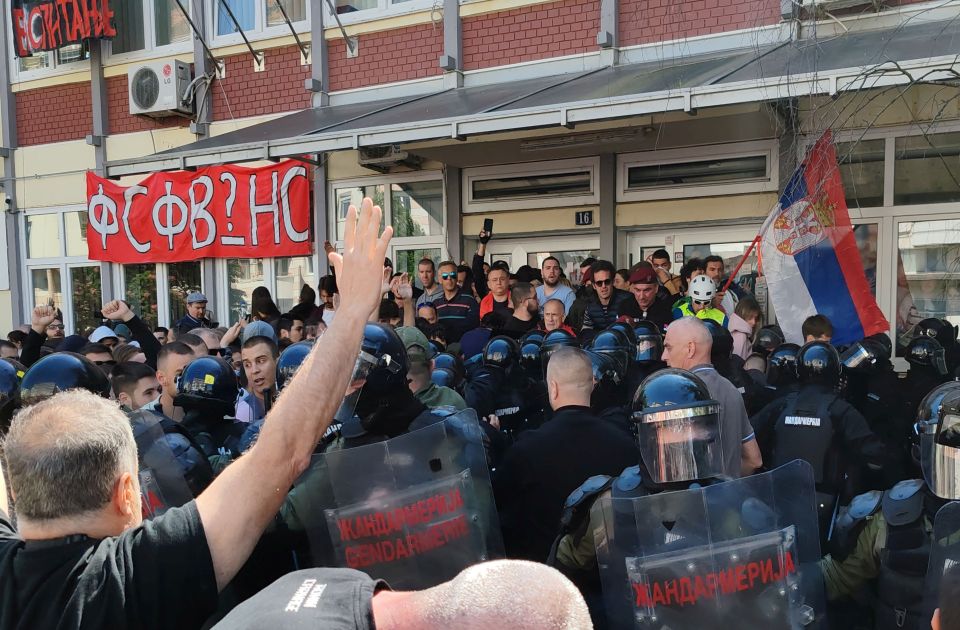 Sud odbio da student FTN ide u pritvor zbog sukoba ispred DIF-a, ali mu je zabranjen prilazak Dridu