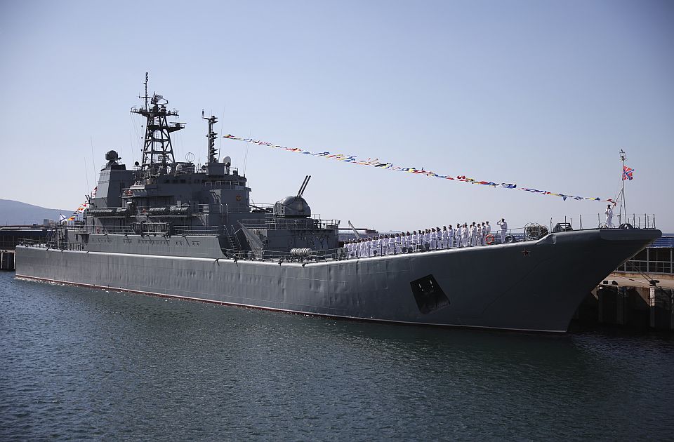 Kremlj tvrdi jedno, Kijev drugo - službe bezbednosti kažu da je ipak oštećen ruski brod