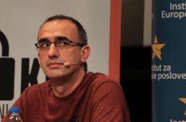 Etička komisija Filozofskog fakulteta zasedala zbog prijave protiv Dinka Gruhonjića