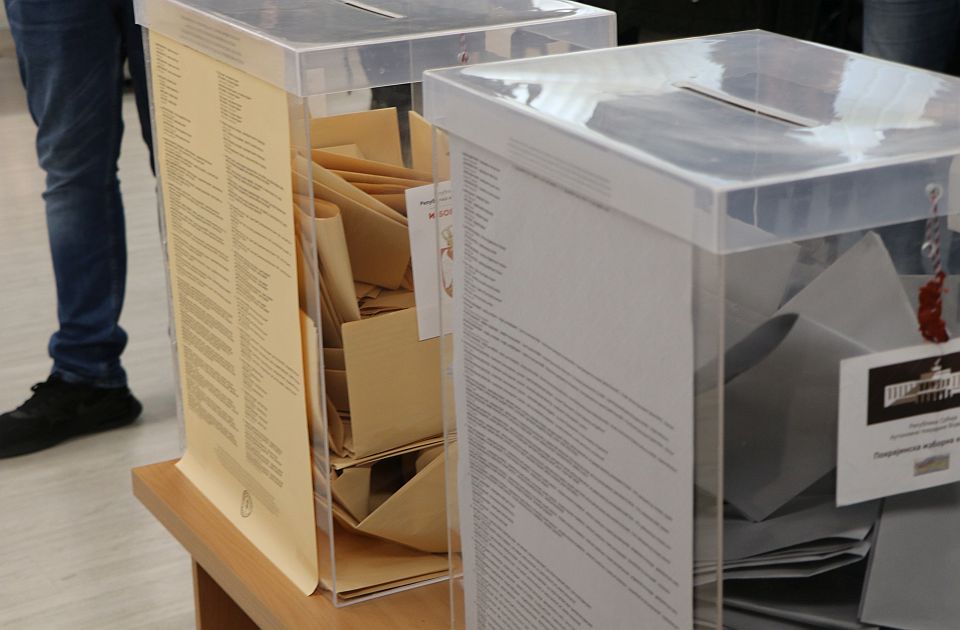 INFOGRAFIKA: Raste broj birača u Novom Sadu - koliko ima novoupisanih?