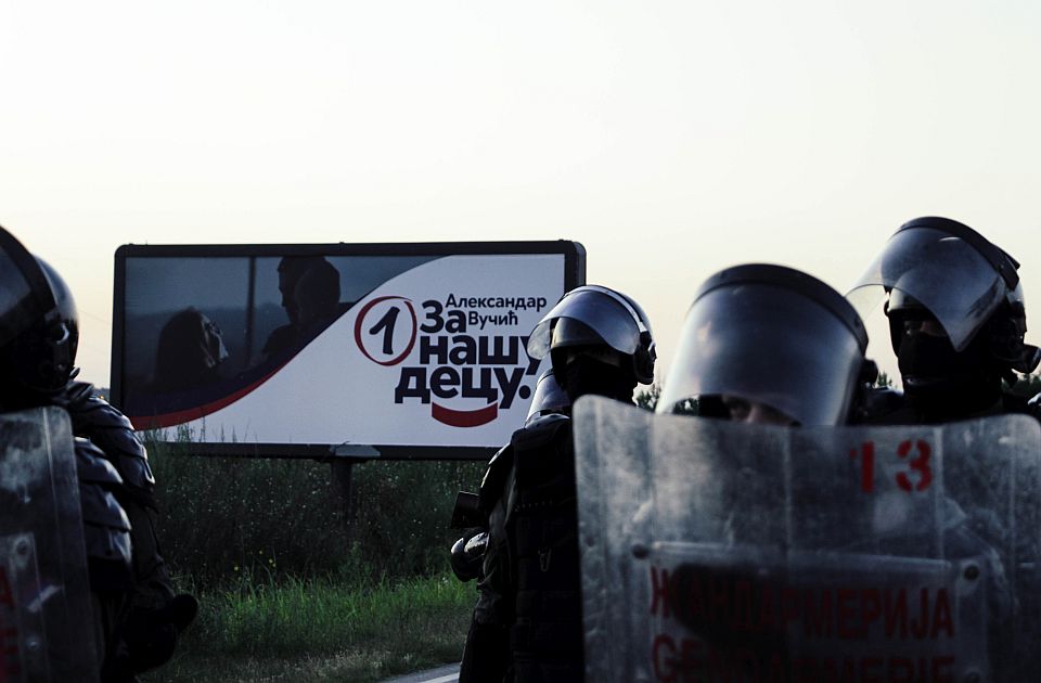Apel bivših i aktivnih pripadnika MUP-a policajcima: Odbijte nezakonita naređenja