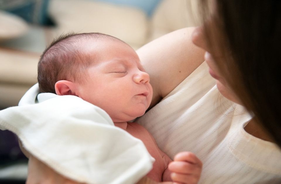 Divne vesti: U Novom Sadu rođeno 29 beba