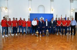 Gradonačelnik Đurić još jednom čestitao rukometašima Vojvodine
