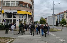 Više od 600 univerzitetskih profesora osudilo brutalnost policije u Novom Sadu