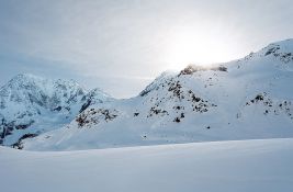 Na planini Jablanik evakuisano dvoje ruskih državljana: Kampovali, pa se zaglavili u snegu