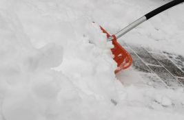 VIDEO: Snežni pokrivač od 10 cm prekrio Moskvu