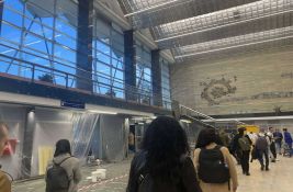 Trgovina uticajem i zloupotreba položaja: Rekonstrukcija Stanice u Novom Sadu kap u moru primera 