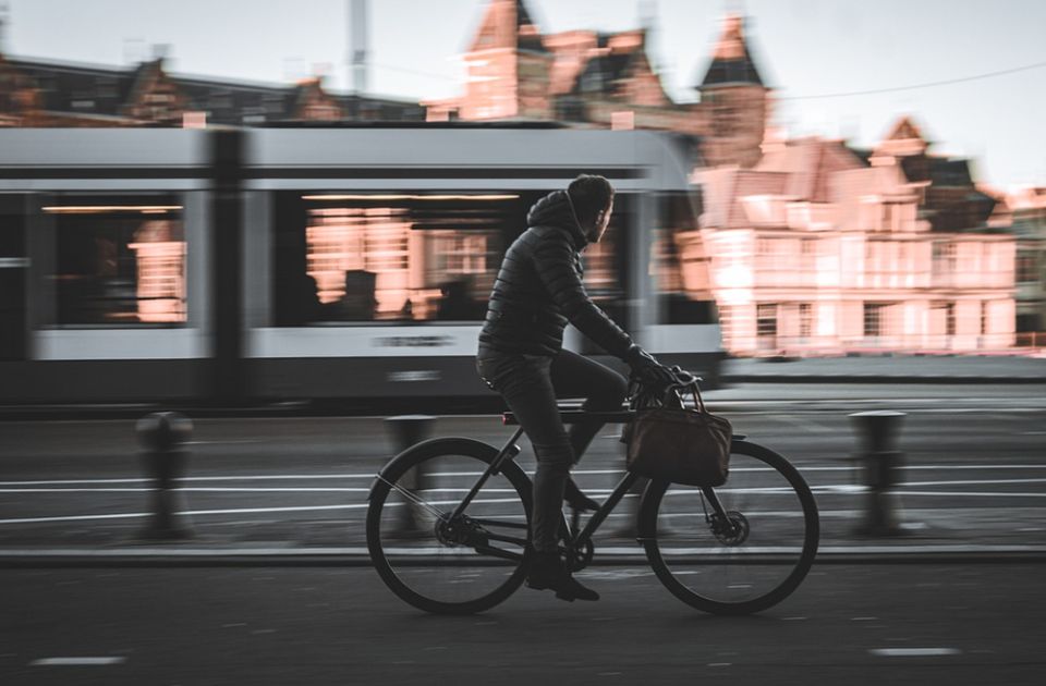 Studija: Svet vožnjom bicikla može uštedeti 700 miliona tona štetnih gasova